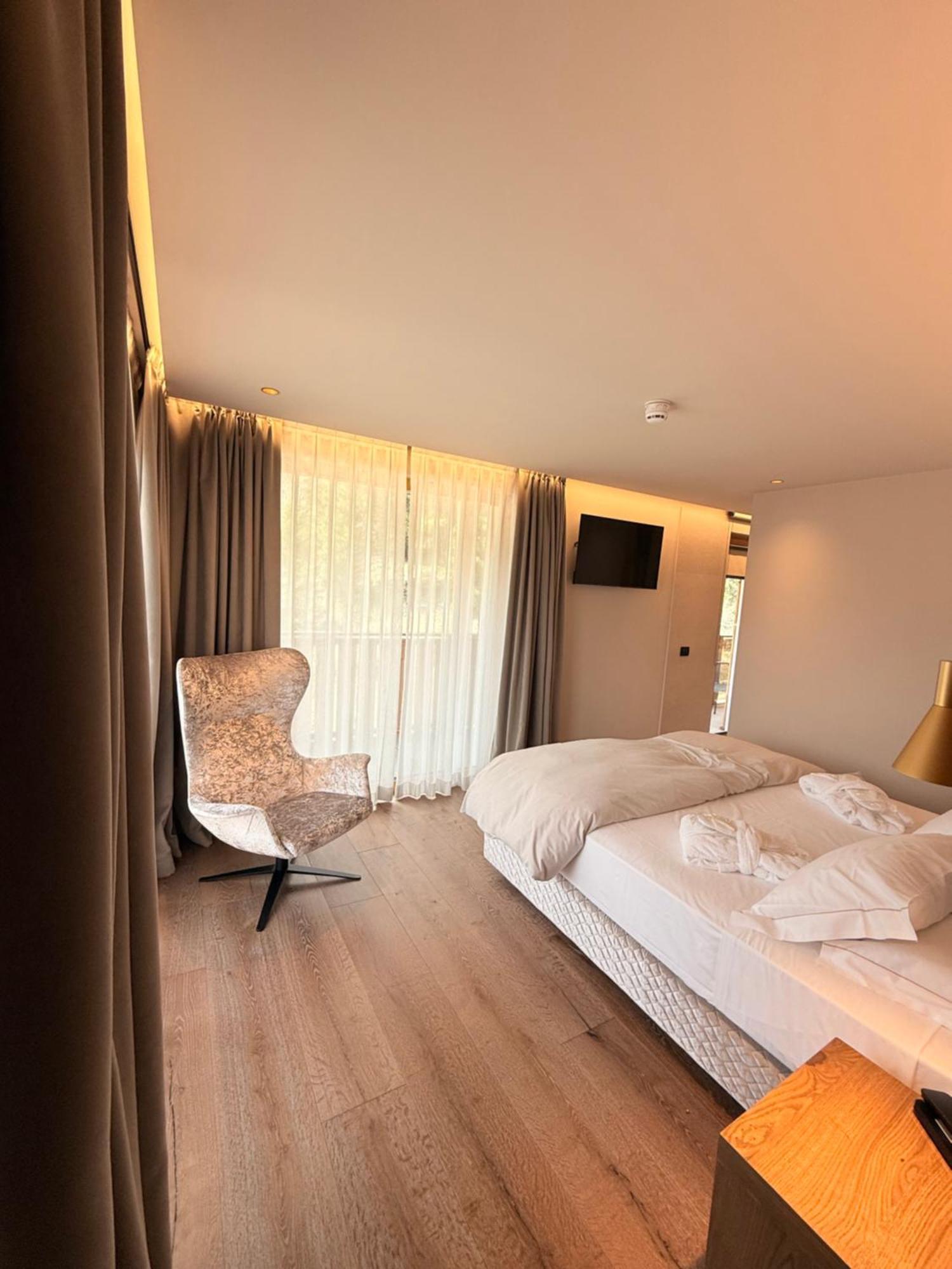 Hotel Lorenzetti Madonna Zimmer foto