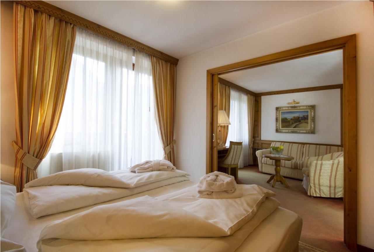 Hotel Lorenzetti Madonna Exterior foto